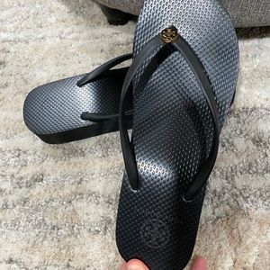 Size 9 Wedge sandal